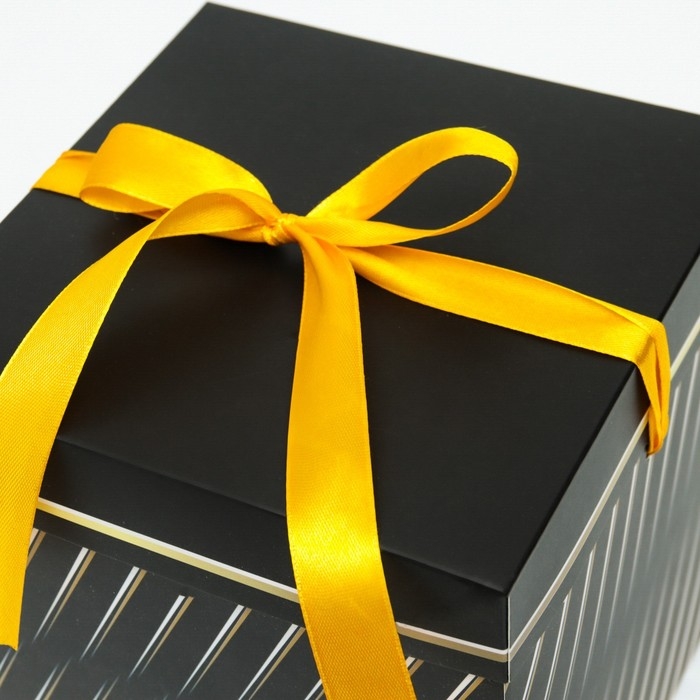 Коробка Самосборная Коробка Самосборная "Тиснение" черная 15х15х15 см