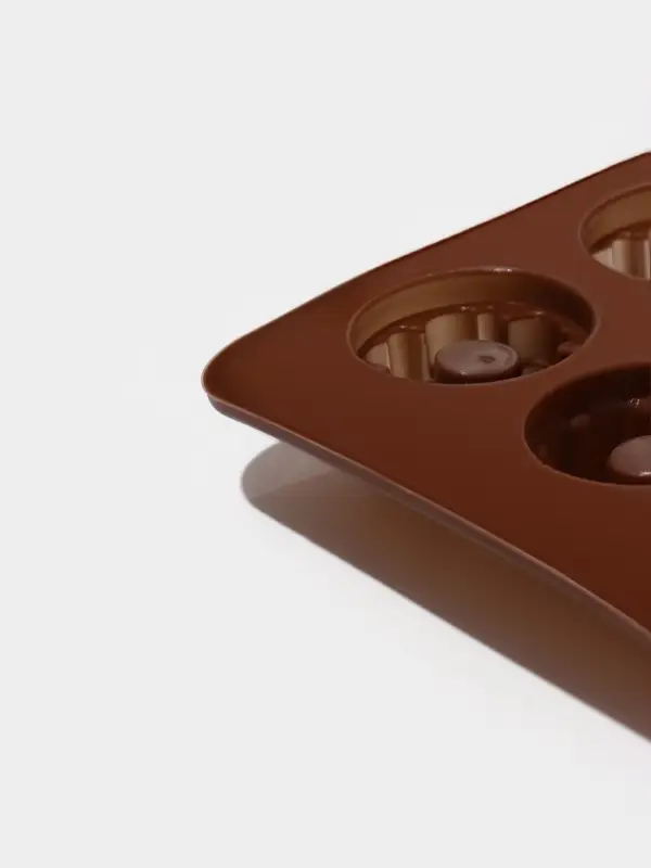 Форма для конфет и шоколада &laquo;Дольче&raquo;, силикон, 20&times;11&times;1.8 см, 15 ячеек, коричневая