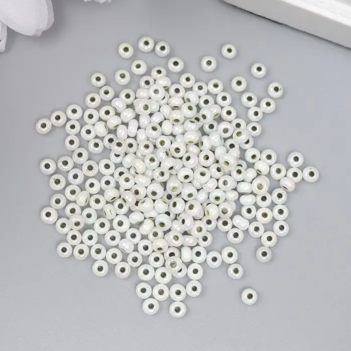 Бисер стекло 8/0  Бисер стекло 8/0 "Цветная серединка. Оливки" 10 гр