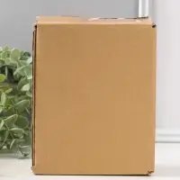 Сувенир полистоун "Белая зайка с букетом розовых цветов" 16 см