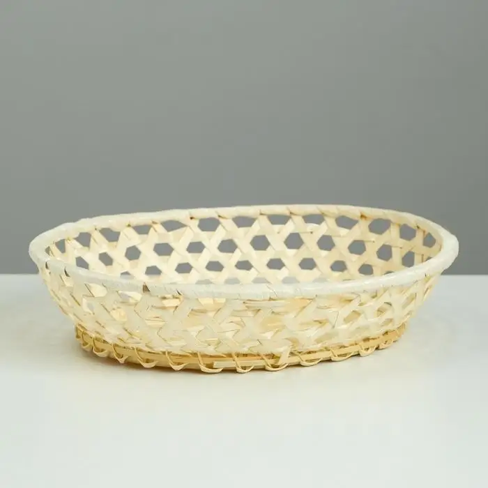 Плошка плетеная овал. 17х22 Н 5,5 см.(бамбук срезан)