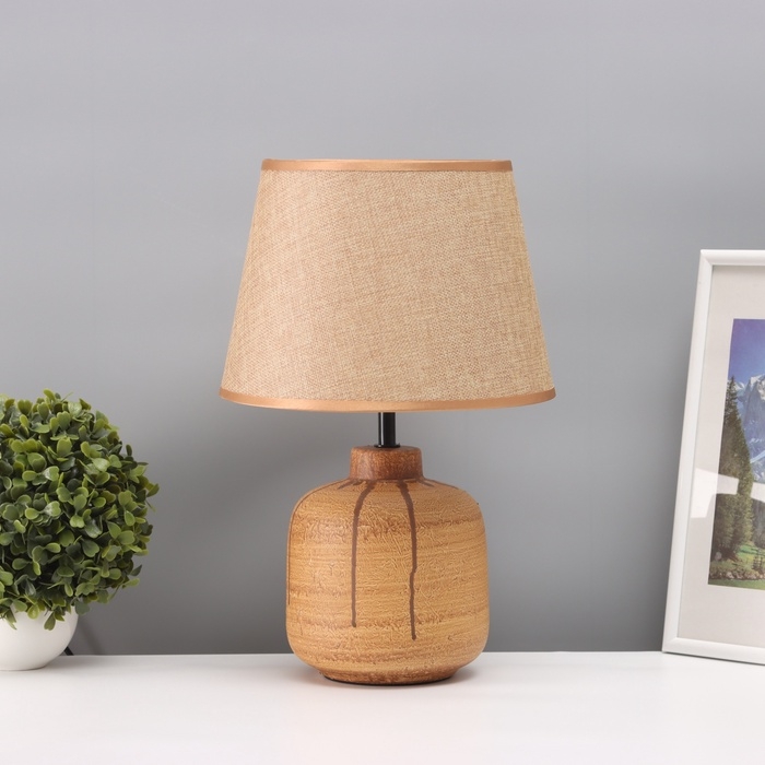 Лампа настольная Лампа настольная "Кока" 1х40Вт Е27 карамель 25х25х38,,5см