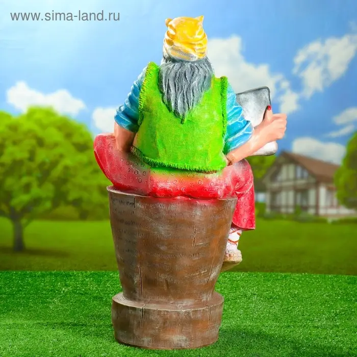 Садовая фигура из полистоуна &laquo;Баба-яга с гармонью&raquo;, 80&times;35&times;55 см