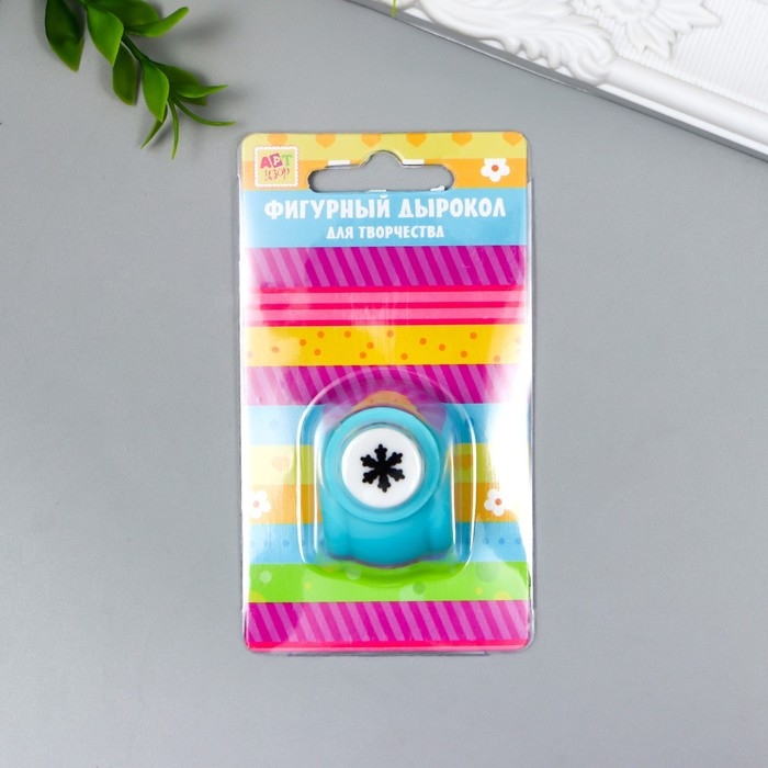 Дырокол фигурный Дырокол фигурный "Снежинка" рисунок 1 см МИКС