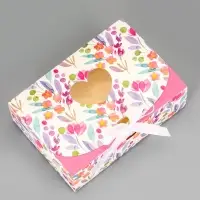 Подарочная коробка сборная с окном &laquo;Розовые цветы&raquo;, 16.5&times;11, 5&times;5 см