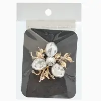 Брошь &laquo;Цветочек&raquo; роскошный, жемчуг, цвет белый в золоте