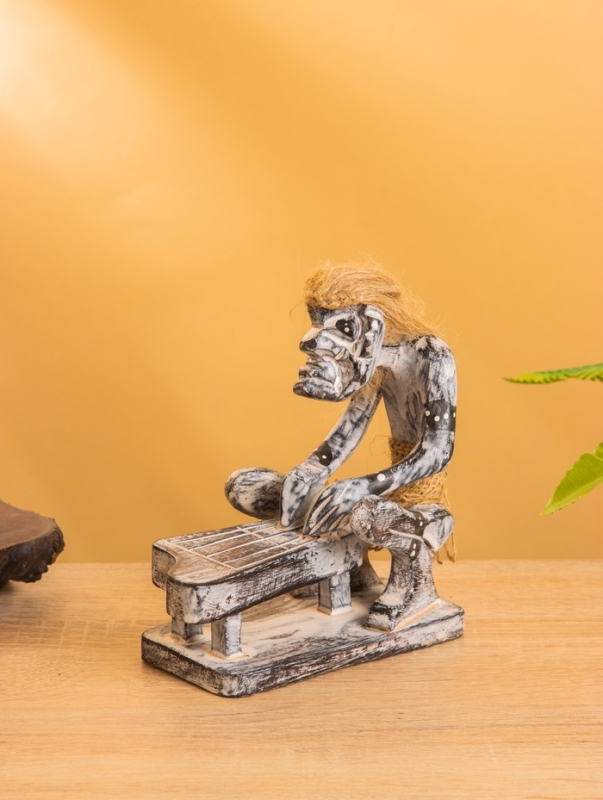 Сувенир «Абориген музыкант», 14×8×16 см, дерево Сувенир «Абориген музыкант», 14×8×16 см, дерево