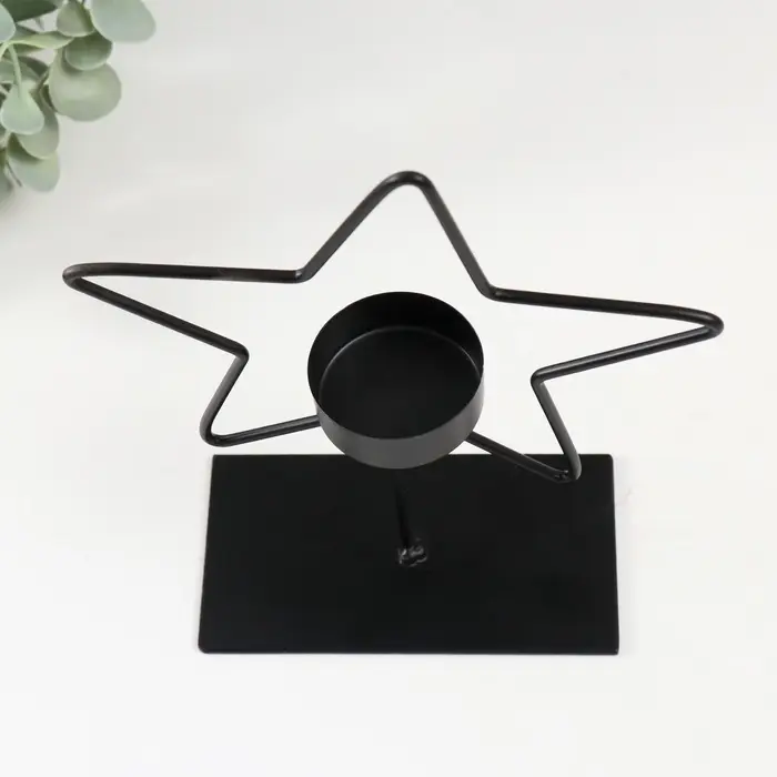 Подсвечник на 1 свечу &laquo;Звезда&raquo;, металл, d=4 см, чёрный, 14.5&times;6&times;19.5 см