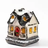 Фигурка с подсветкой &laquo;Домик украшенный к рождеству&raquo;, LR44&times;2, 6&times;6.5&times;7.5 см