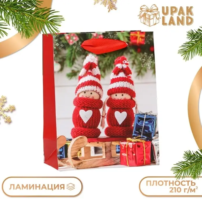 Пакет ламинированный «Сани с подарком», 11.5×14.5×6 см