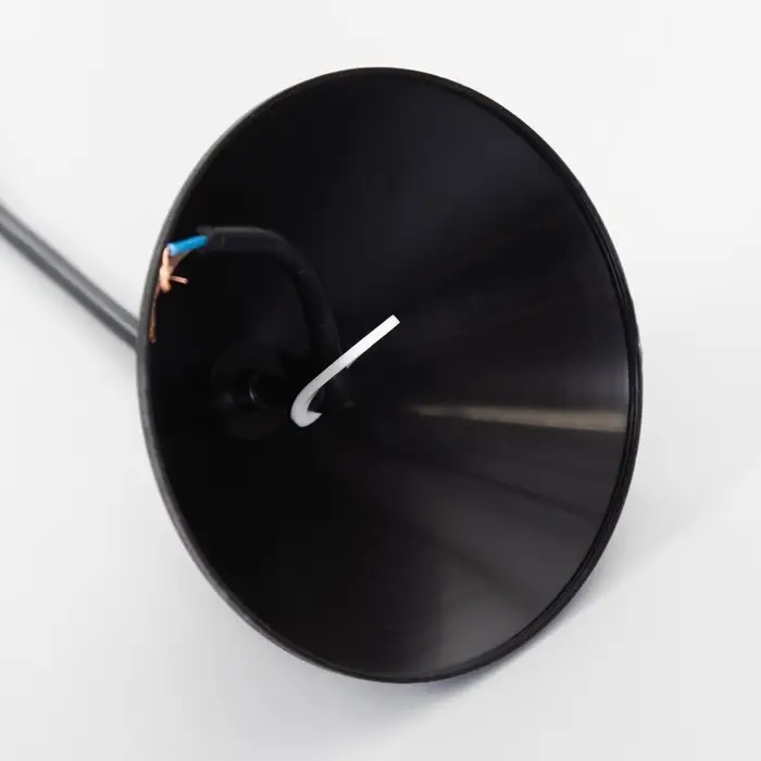 Подвес "Конус" 1х15Вт Е27 МОДЕЛЬ: BR 00268 черный/дымчатый 25х25х15см