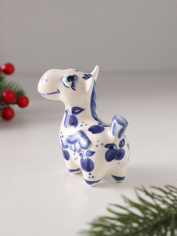 Статуэтка фарфоровая  Статуэтка фарфоровая "Конь Пегас" кобальт, 8 см