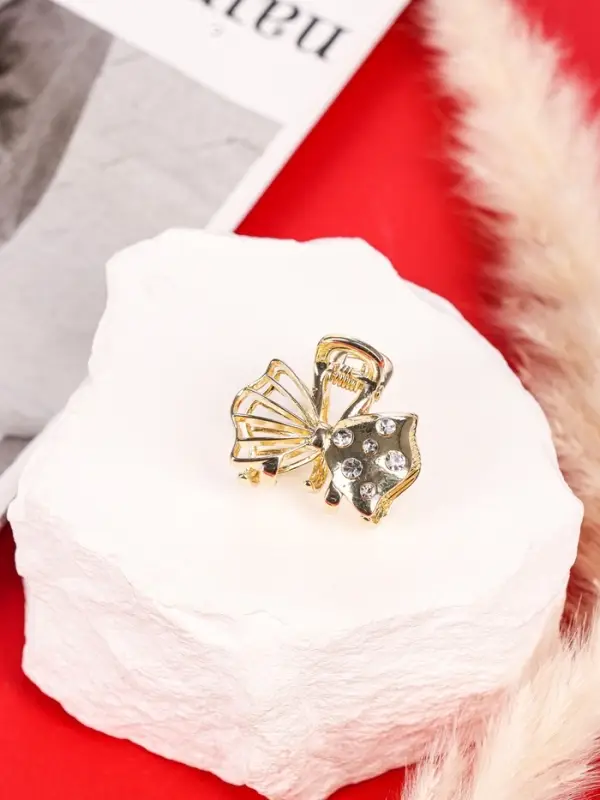 Крабик для волос &laquo;Оливия&raquo;, бант, 2.5 см, золотистый