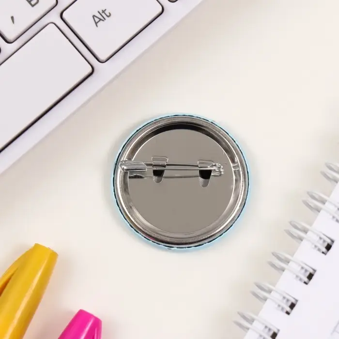 Значок закатной d=35 мм Значок закатной d=35 мм "Валенки" 6,5х6,5 см