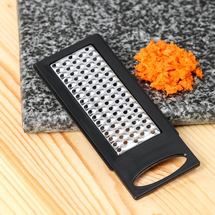 Слайсер универсальный Magistro Vegan pro, 5 насадок, 31,8×13,7×9 см, цвет чёрно-белый Слайсер универсальный Magistro Vegan pro, 5 насадок, 31,8×13,7×9 см, цвет чёрно-белый