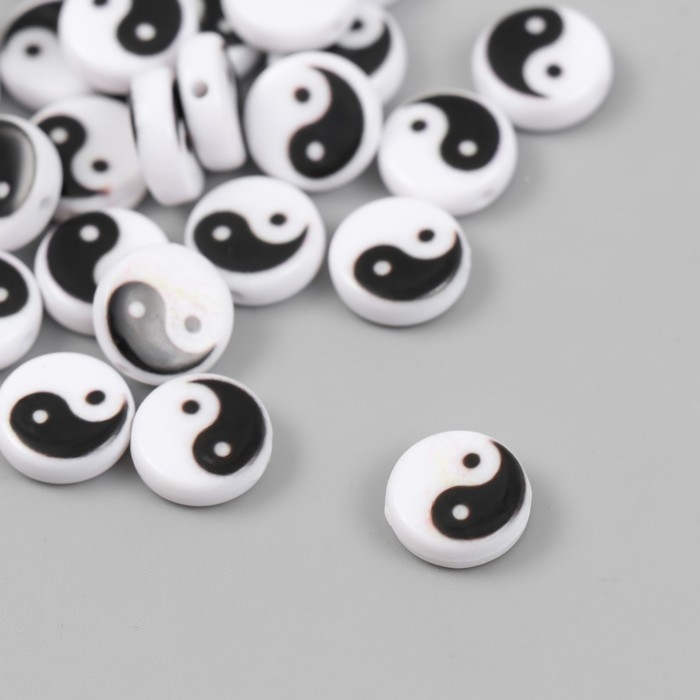 Бусины для творчества пластик Бусины для творчества пластик "Инь-ян" бело-чёрный набор 31 шт 0,4х1,1х1,1 см