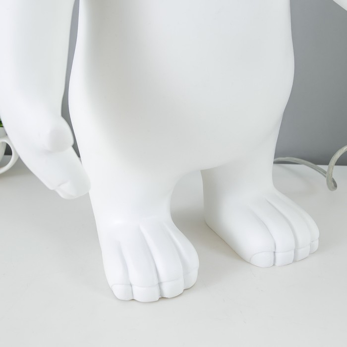 Настольная лампа Bear 1x40Вт E14 белый 30x30x41см Настольная лампа Bear 1x40Вт E14 белый 30x30x41см