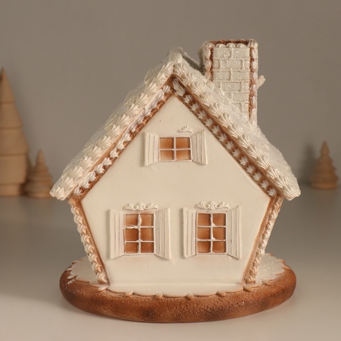 Сувенир полистоун свет Сувенир полистоун свет "Пряничный домик с узорами, с птицами" 16,5х16х17 см