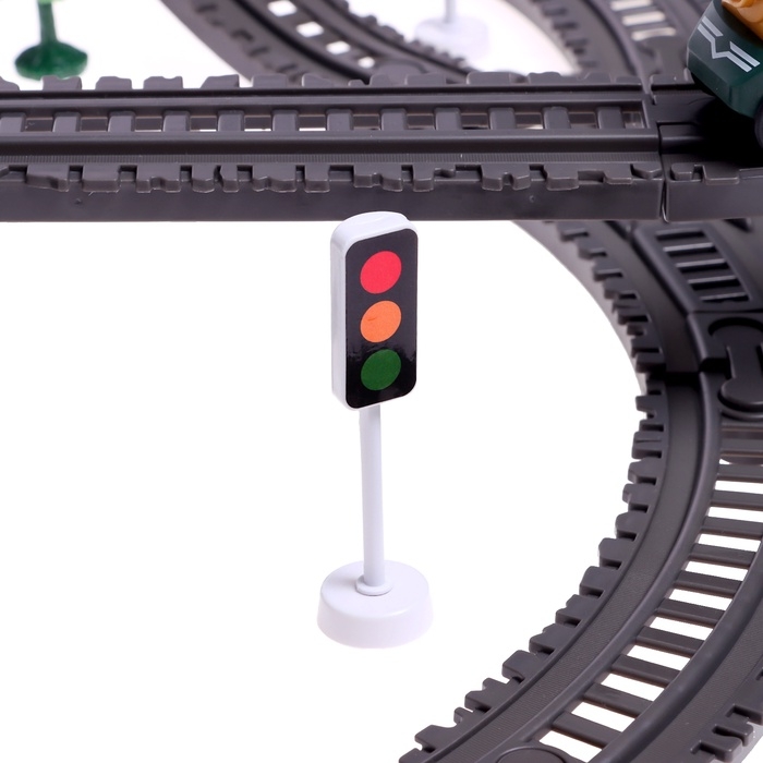 Железная дорога «Лесопилка», детская, работает от батареек Железная дорога «Лесопилка», детская, работает от батареек