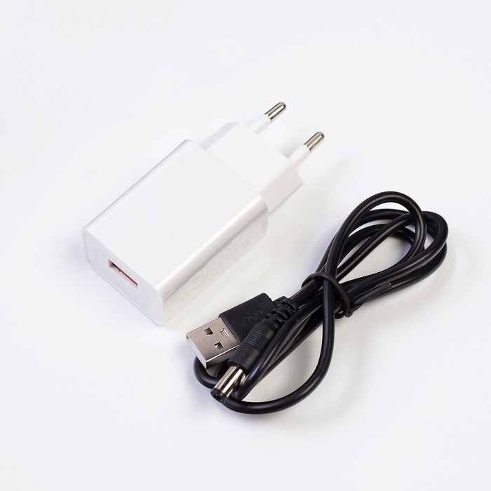 Фонарь-прожектор аккумуляторный, переносной 200 Вт, 20000 мАч, IP67, 28 х 34 см Фонарь-прожектор аккумуляторный, переносной 200 Вт, 20000 мАч, IP67, 28 х 34 см