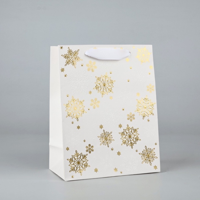 Пакет подарочный новогодний ламинированный «Снежинки», MS 18 х 23 х 10 см Пакет подарочный новогодний ламинированный «Снежинки», MS 18 х 23 х 10 см