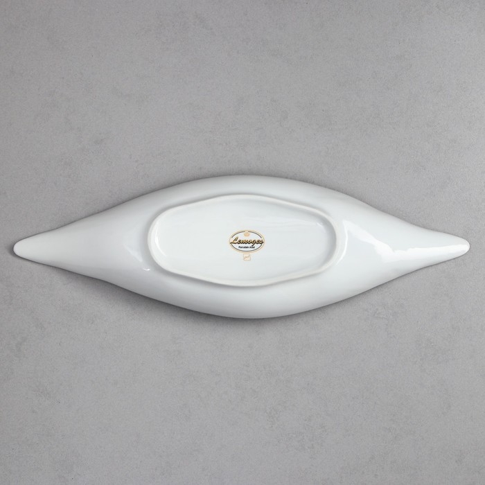 Салатник «Лодочка», 600 мл, золотая обводка, фарфор, Иран Салатник «Лодочка», 600 мл, золотая обводка, фарфор, Иран