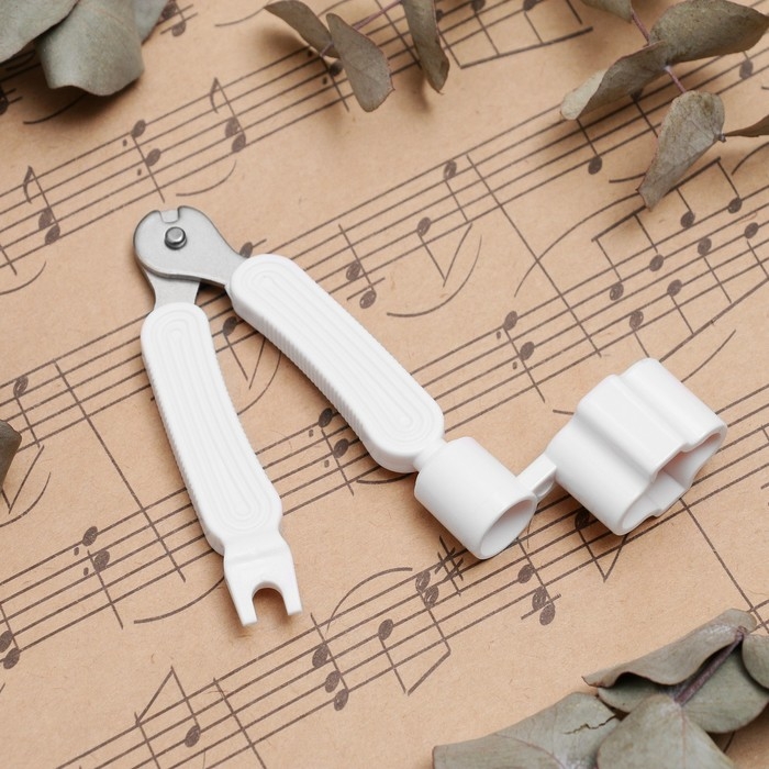 Машинка для намотки 3в1 Music Life, намотка, съем, резка струн, белая Машинка для намотки 3в1 Music Life, намотка, съем, резка струн, белая