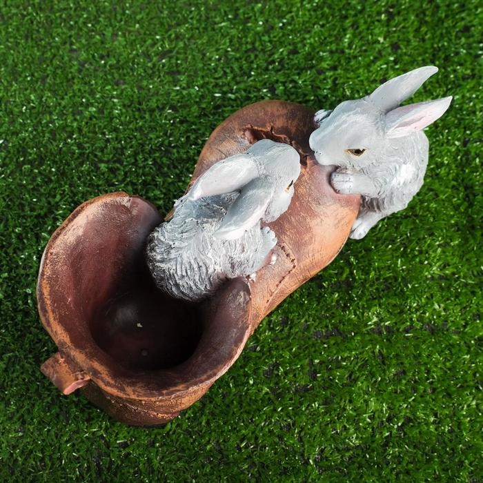 Фигурное кашпо  Фигурное кашпо "Башмак с зайчиками" 26х12х15см