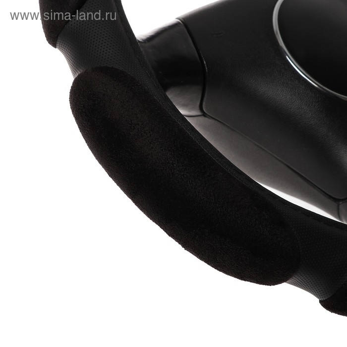 Оплетка руля AVS SP-426M-B, спонжевая, размер M, черная Оплетка руля AVS SP-426M-B, спонжевая, размер M, черная