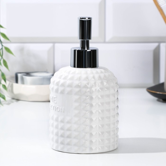 Дозатор для жидкого мыла, белый, 350 мл. Дозатор для жидкого мыла, белый, 350 мл.