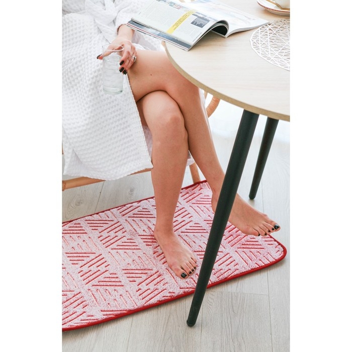 Коврик для ванной светящийся в темноте «Светящиеся грани», 50×80 см, цвет бордовый Коврик для ванной светящийся в темноте «Светящиеся грани», 50×80 см, цвет бордовый