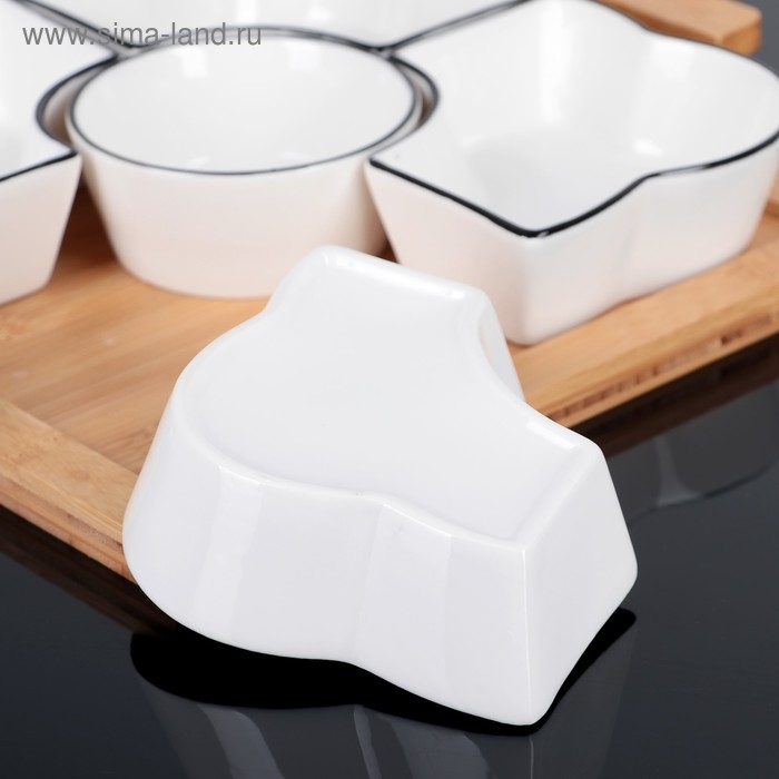 Набор салатников керамических с крышкой на деревянной подставке «Эстет. Квадрат», 5 предметов, 33×27,5×11 см, цвет белый Набор салатников керамических с крышкой на деревянной подставке «Эстет. Квадрат», 5 предметов, 33×27,5×11 см, цвет белый