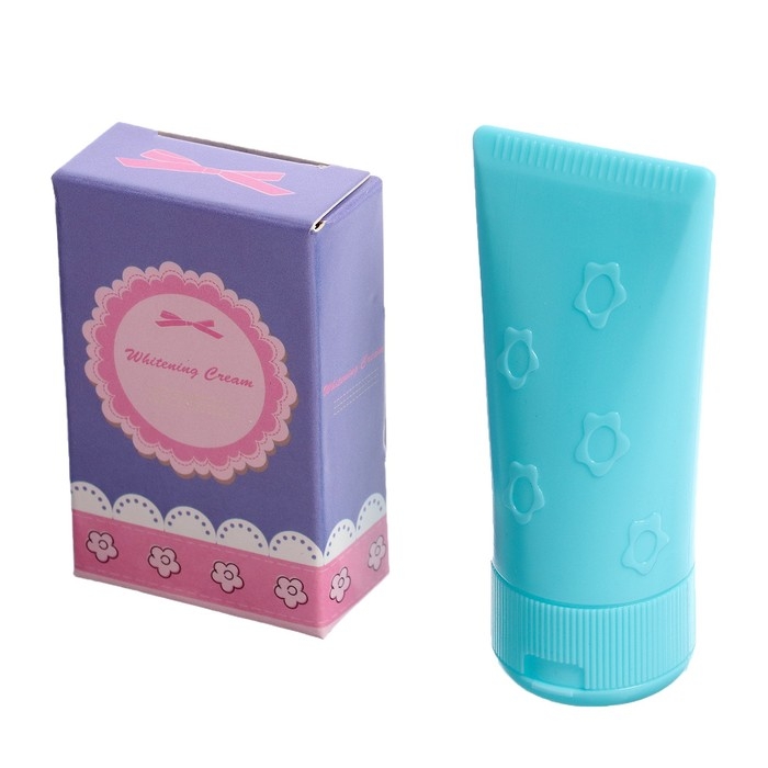 Игровой набор «Модница» в чемоданчике, с аксессуарами Игровой набор «Модница» в чемоданчике, с аксессуарами