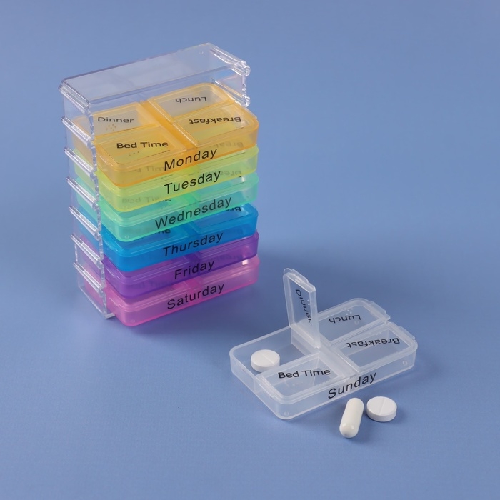 Таблетница-органайзер «Неделька», английские буквы, утро/день/вечер/ночь, 10 × 7,5 × 4 см, 7 контейнеров по 4 секции, разноцветный Таблетница-органайзер «Неделька», английские буквы, утро/день/вечер/ночь, 10 × 7,5 × 4 см, 7 контейнеров по 4 секции, разноцветный