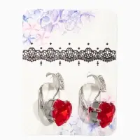 Серьги со стразами &laquo;Сердце&raquo;, мерцание, бело-красные в серебре