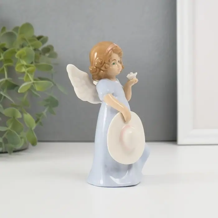 Фигурка керамика &laquo;Девочка-ангел в цветном платье с шляпкой&raquo;, 14&times;8.5&times;6.5 см, МИКС
