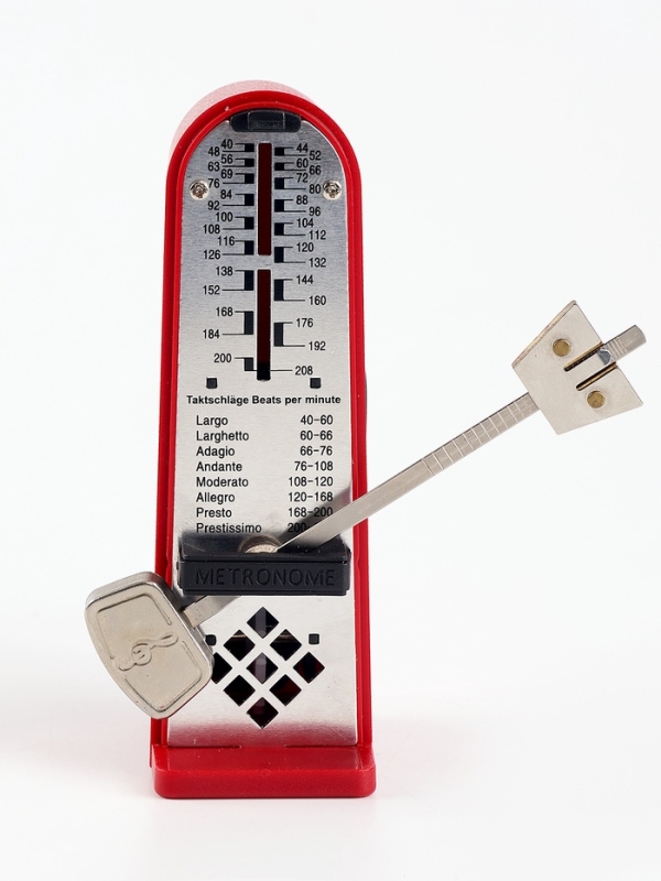 Метроном механический Music Life 3,5 х 5 х 11 см красный Метроном механический Music Life 3,5 х 5 х 11 см красный