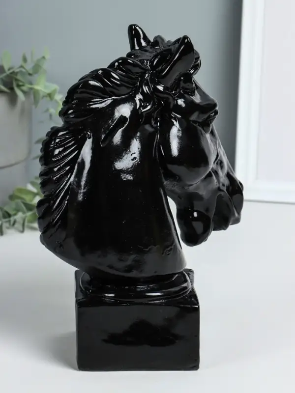 Копилка "Голова коня" высота 25 см, чёрный