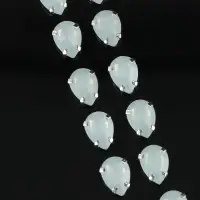 Стразы пришивные &laquo;Капля&raquo;, в цапах, 10&times;14 мм, 20 шт., белые