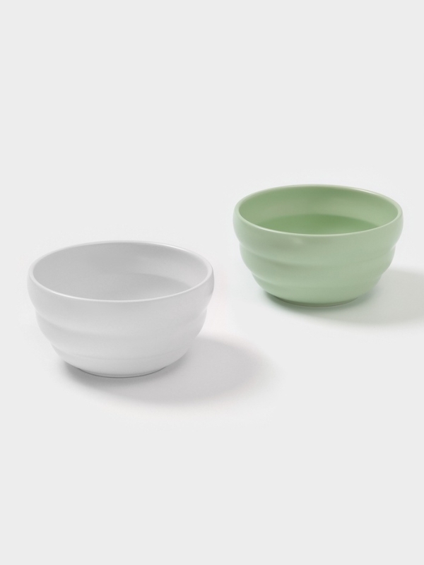 Салатники Доляна «Зефир», 700 мл, d=15,5 см, набор 2 шт, керамика, белые, зелёные Салатники Доляна «Зефир», 700 мл, d=15,5 см, набор 2 шт, керамика, белые, зелёные