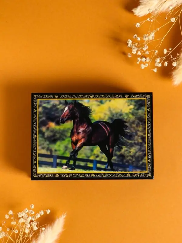 Шкатулка «Конь», 10×14 см, лаковая миниатюра