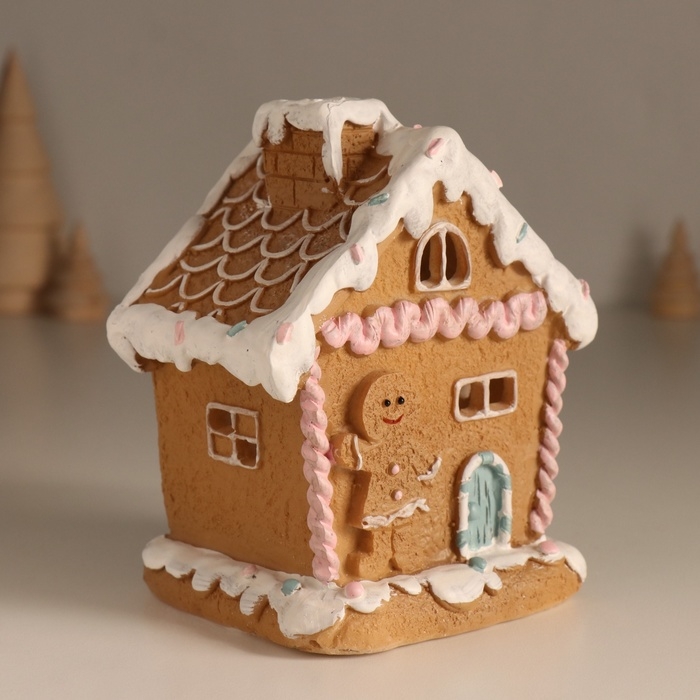 Сувенир полистоун свет Сувенир полистоун свет "Имбирный домик с печенюшкой" 11,2х9х12,8 см