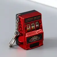 Брелок пластик "Игровой автомат - казино" красный 2,7х3,4х5 см Брелок пластик "Игровой автомат - казино" красный 2,7х3,4х5 см