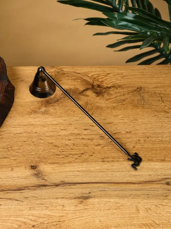 Гаситель для свечей «Слоник», 23 см, латунь