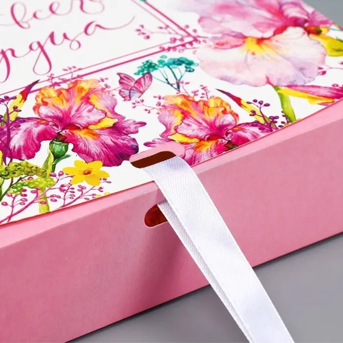 Коробка подарочная складная, упаковка, &laquo;От всего сердца&raquo;, 20&times;18&times;5 см