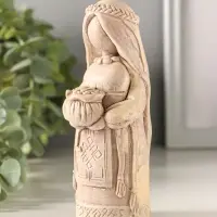 Статуэтка "Берегиня  денежная" 13х5 см, бежевый с эф. состаривания,гипс