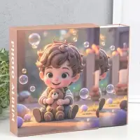 Фотоальбом на 80 фото 10х15 см "Мальчик в полосатой рубашке с мишкой" в коробке 5х19х22,8 см   10962