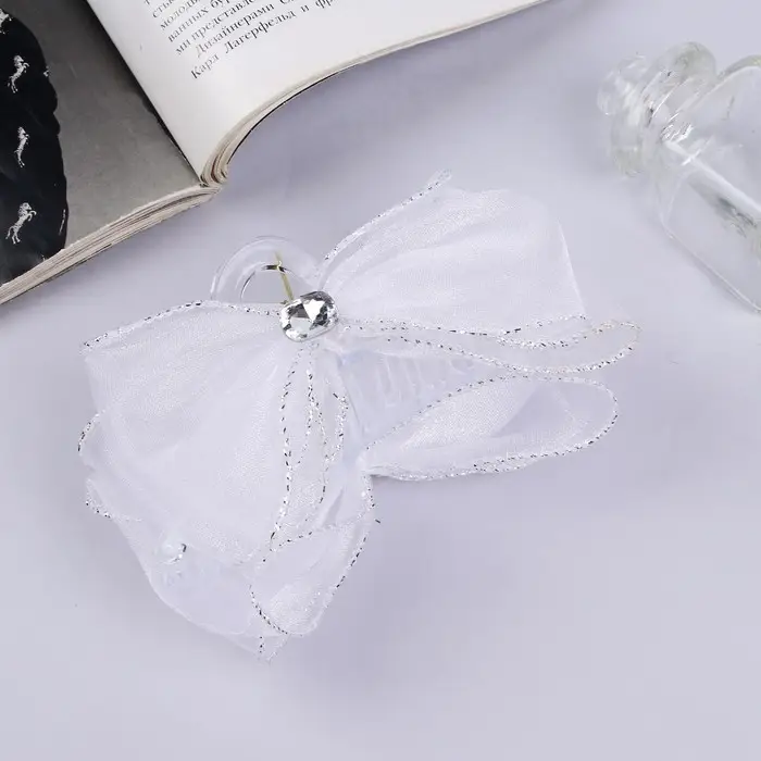 Краб для волос Краб для волос "Школьница" 12х9 см ,белый с квадратиком