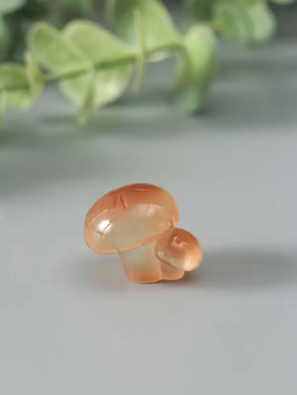 Набор фигурок из эпоксидной смолы флуоресцентные &laquo;Грибочки&raquo;, 9 шт., 1&times;2.4 см