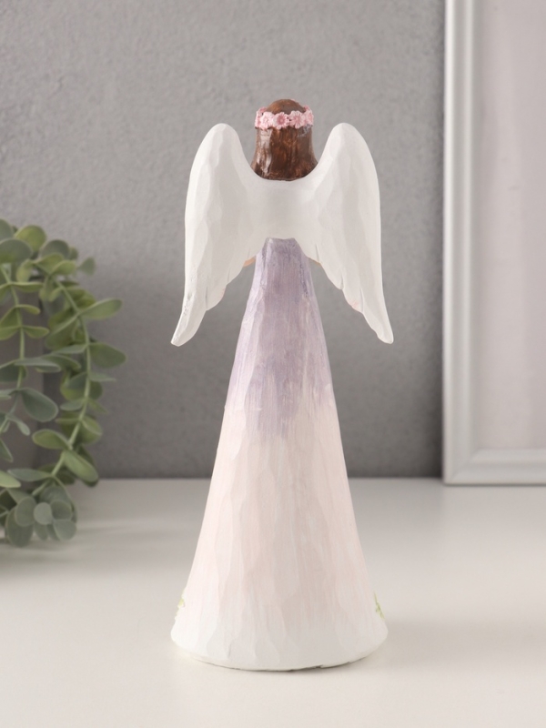 Сувенир полистоун  Сувенир полистоун "Девушка-ангел в сиреневом платье с цветами - молитва" 8,5х6х21,5 см